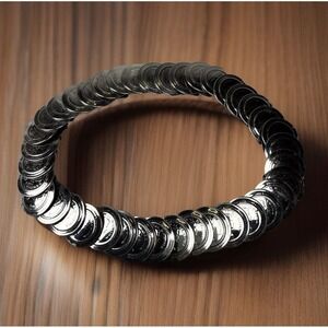 Vintage‎ Silver Tone Elizabeth II Regina Coins Stretchy Belt Boho Gypsy M-2XL